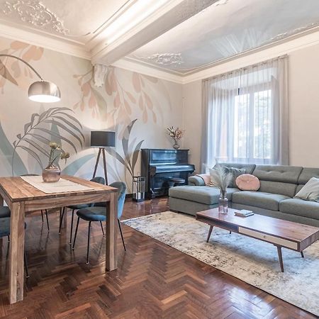 5 Min Historic Center Luxury White Lotus Mansion Apartment Комо Екстериор снимка